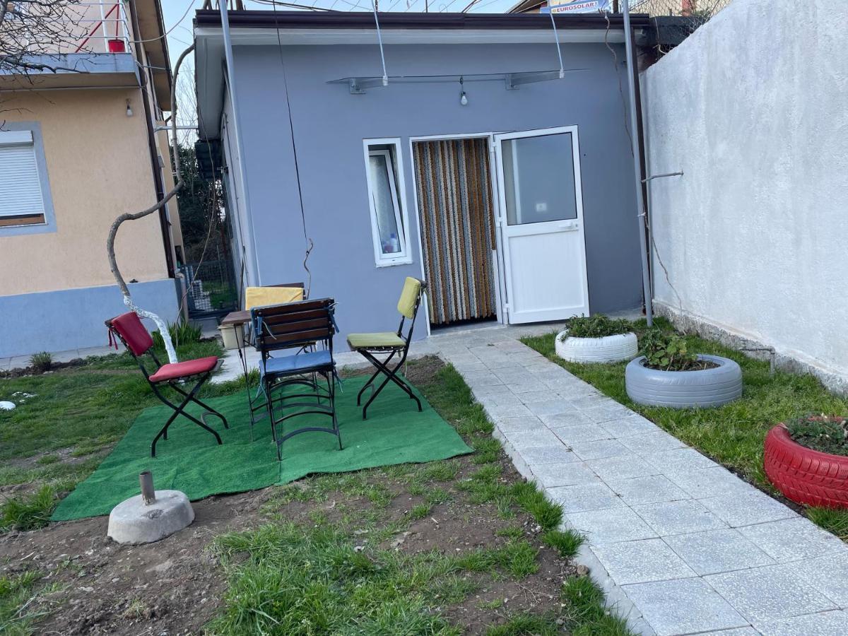 Happy Corner Guest House Shkodër Dış mekan fotoğraf