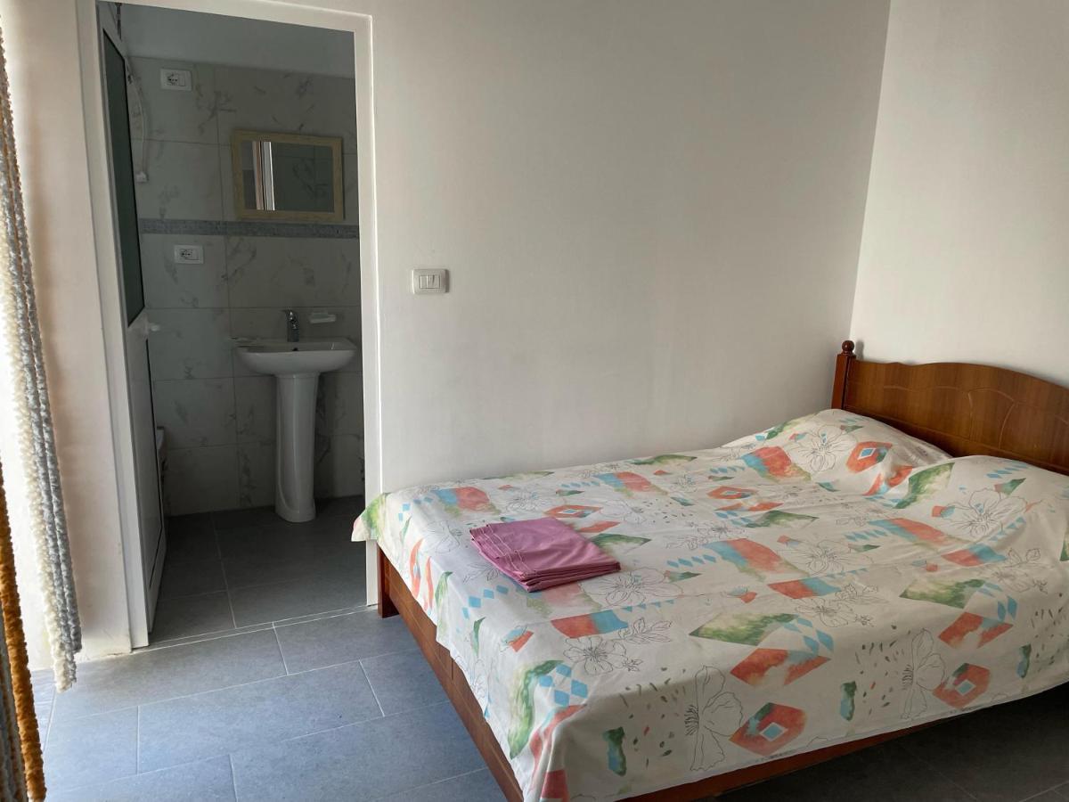 Happy Corner Guest House Shkodër Dış mekan fotoğraf