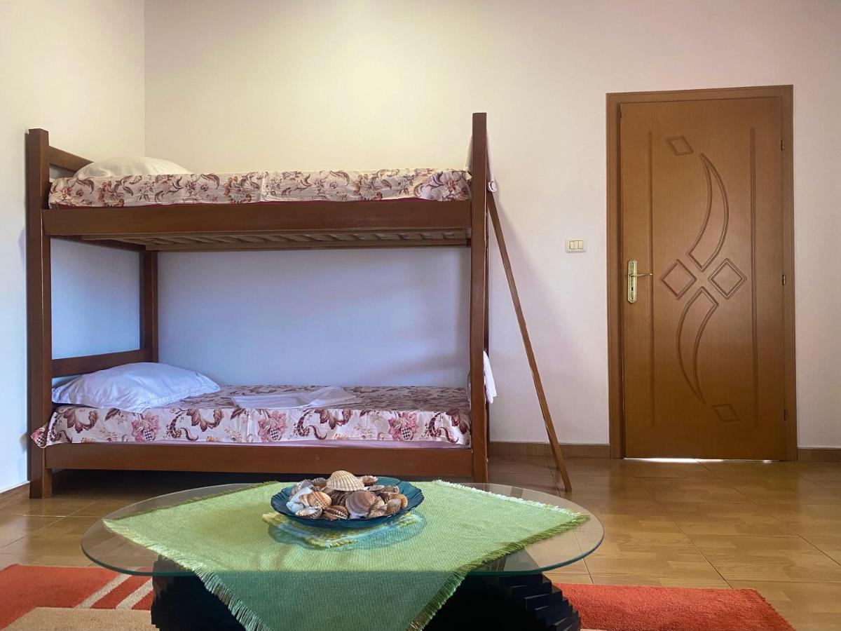 Happy Corner Guest House Shkodër Dış mekan fotoğraf