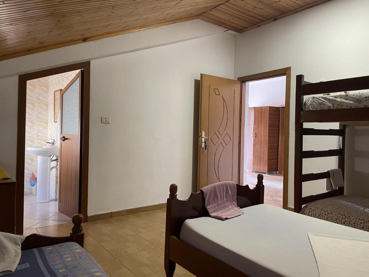 Happy Corner Guest House Shkodër Dış mekan fotoğraf