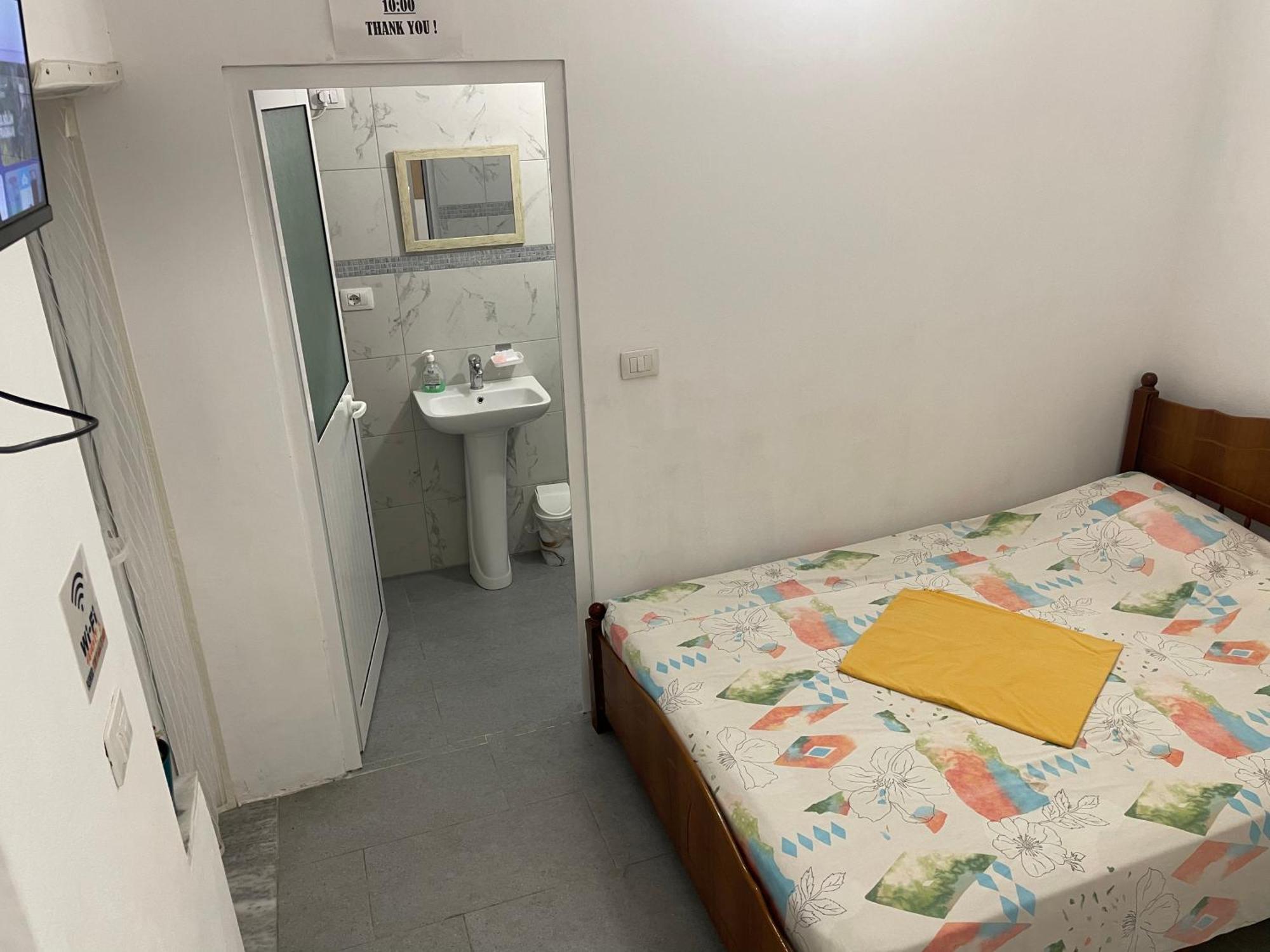 Happy Corner Guest House Shkodër Dış mekan fotoğraf