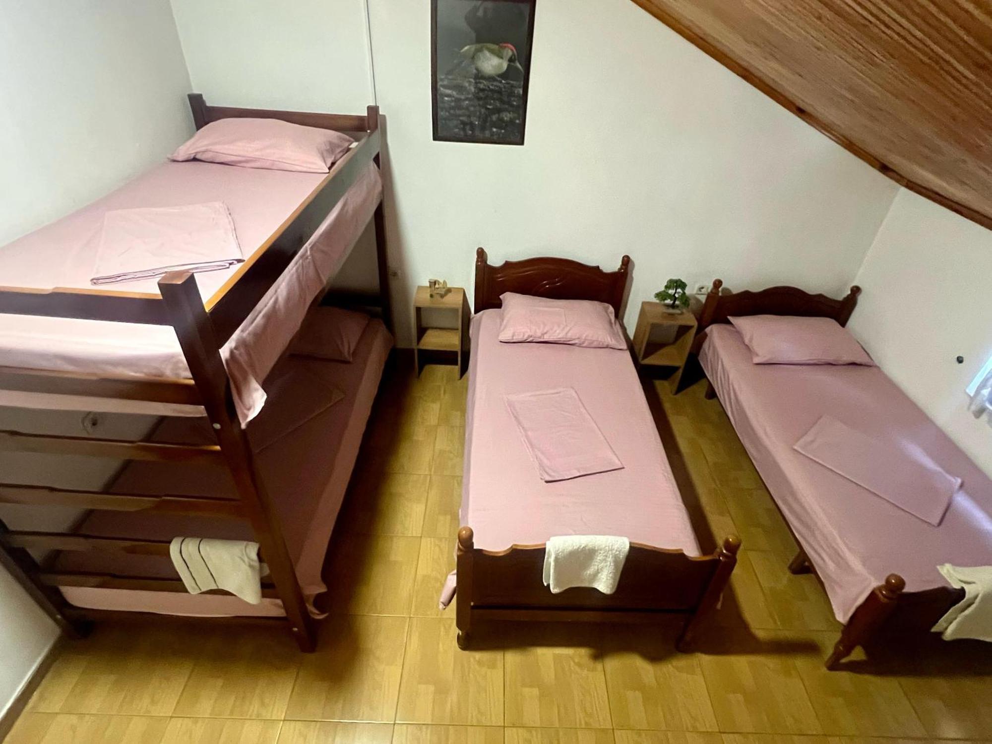 Happy Corner Guest House Shkodër Dış mekan fotoğraf