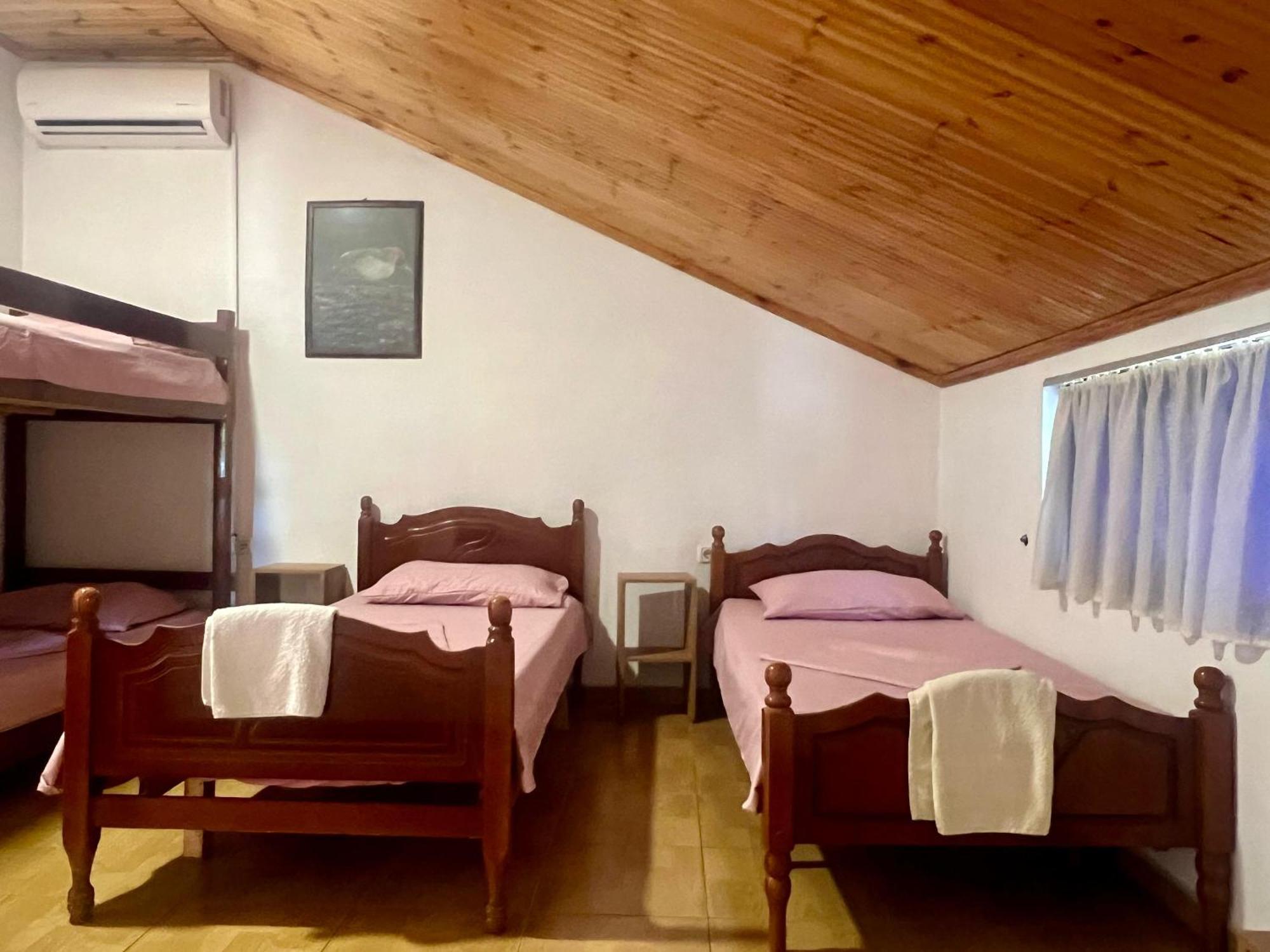 Happy Corner Guest House Shkodër Dış mekan fotoğraf